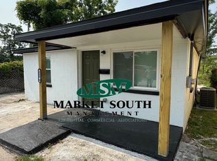 1009 1/2 Hearn St, Savannah, GA 31401