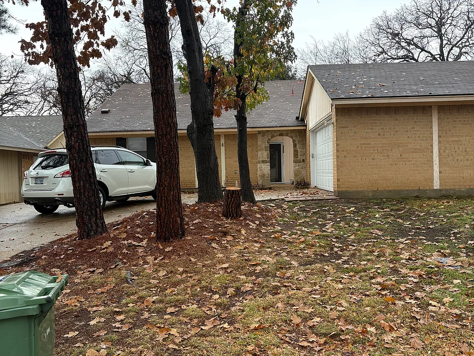 1110 Paluxy Ct