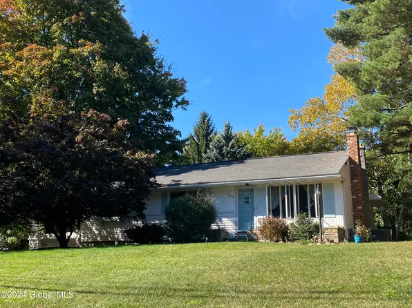 599 Columbia St. Ext., Cohoes, NY 12047