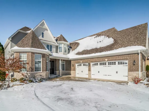 3316 Club Ct, Naperville, IL 60564