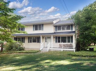 106 Peaceable St, Ridgefield, CT 06877