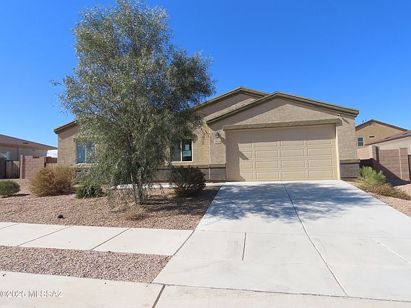 3rd image of 7236 S Victor Dr