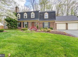 9317 Falls Bridge Ln, Rockville, MD 20854