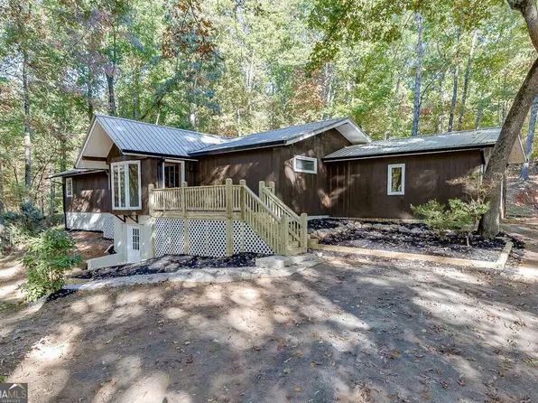 174 Underwood Farm Rd, Cleveland, GA 30528