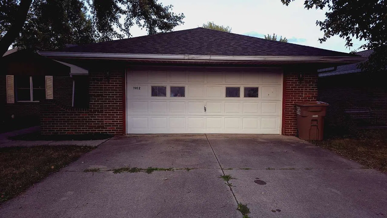 2 bed, 1303 sqft, $1,500 — Photo 1