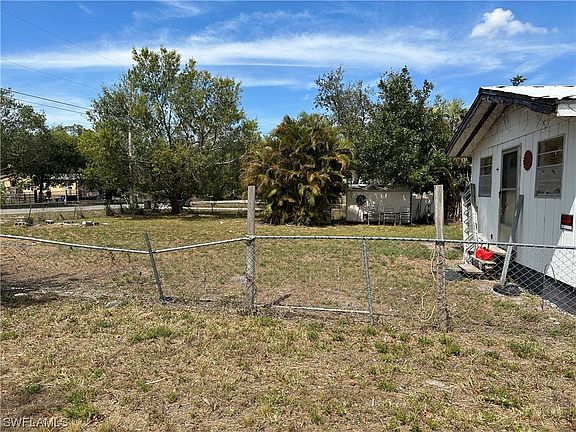 4th image of 7851 Suncoast Dr