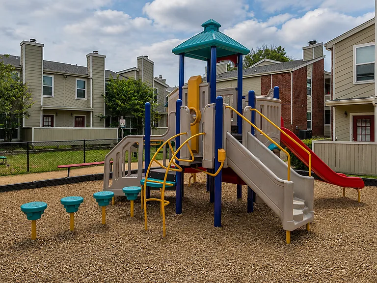 Mercer Park — Photo 15