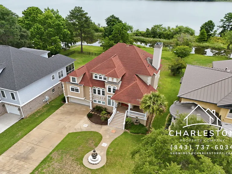 1739 Indigo Island Dr — Photo 71