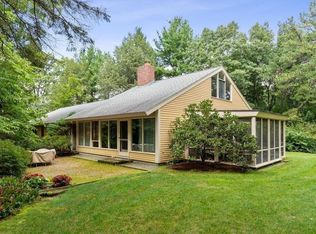 7 Leeland Ter, Lexington, MA 02421