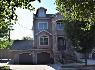 6 Sweetwater Ave, Staten Island, NY 10308