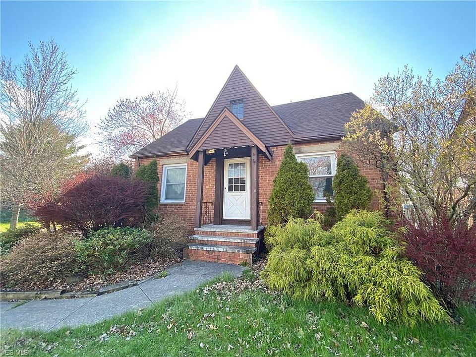 1st image of 3120 W 140th St