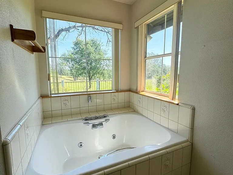 1855 Gold Hills Dr — Photo 24
