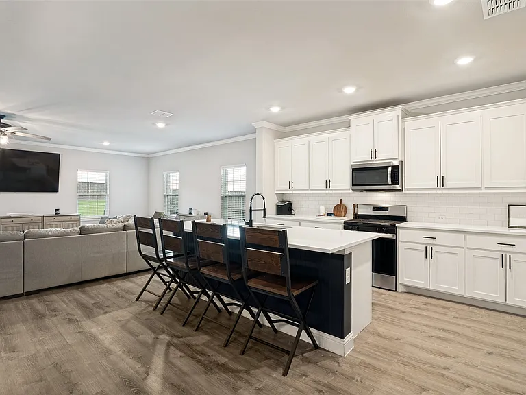 439 Cyprus Grove Dr — Photo 9