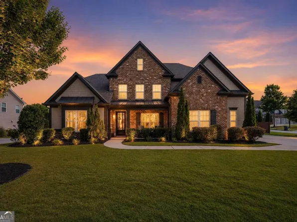 111 Sierra Cir, Woodstock, GA 30188