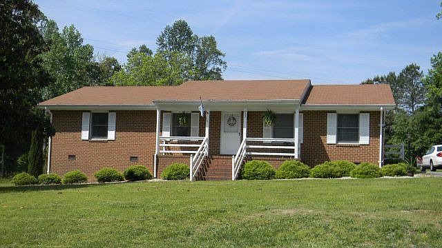 1st image of 407 Cifers Ln