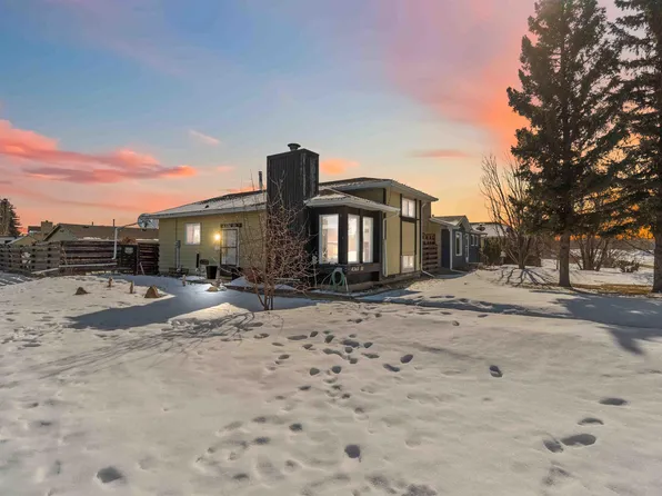 4365 51st St, Gibbons, AB T0A 1N0