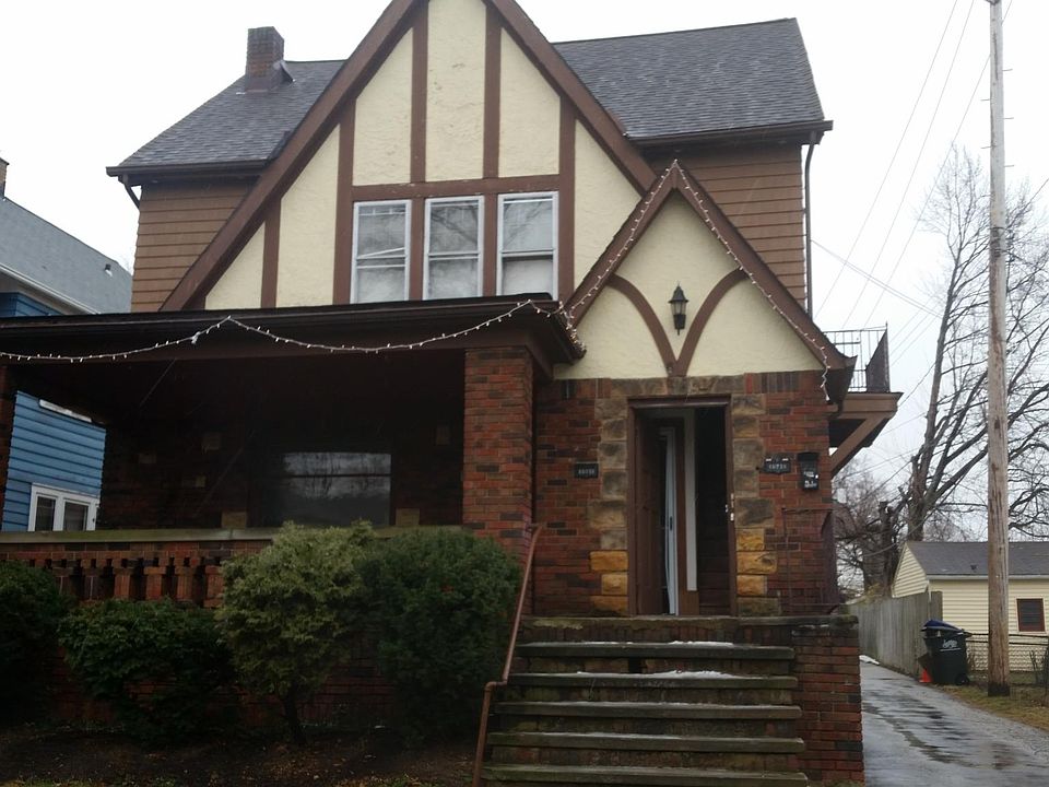 Exterior tudor style