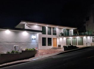 2387 Mount Olympus Dr #1/2, Los Angeles, CA 90046