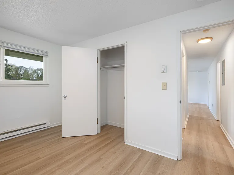 Timberwood Apartments — Photo 33