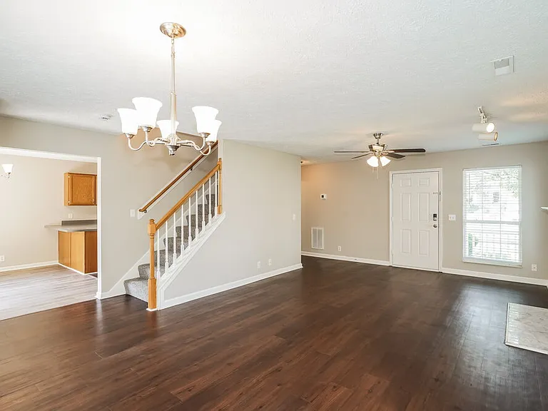 3505 Glenfalls Dr — Photo 5