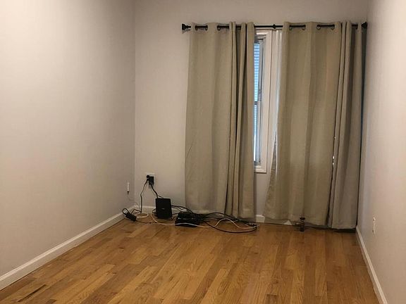 4th image of 4117 De Reimer Ave