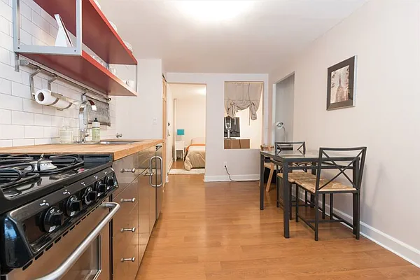 Rented by Citi Habitats | media 45