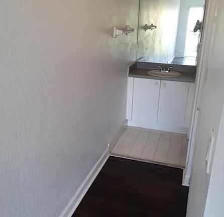 3rd image of 3628 NW 29th Pl