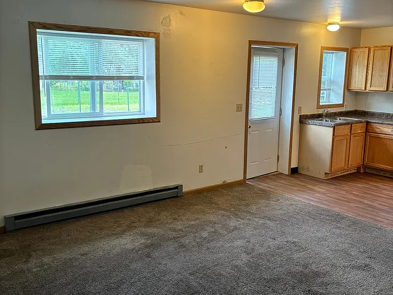 1401 Harlyn Ave — Photo 4