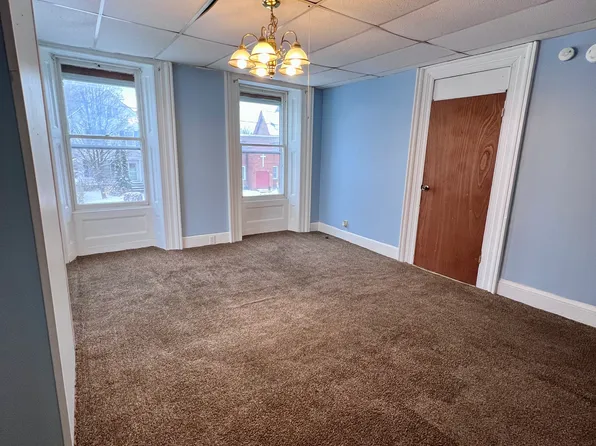 (undisclosed Address), Fulton, NY 13069