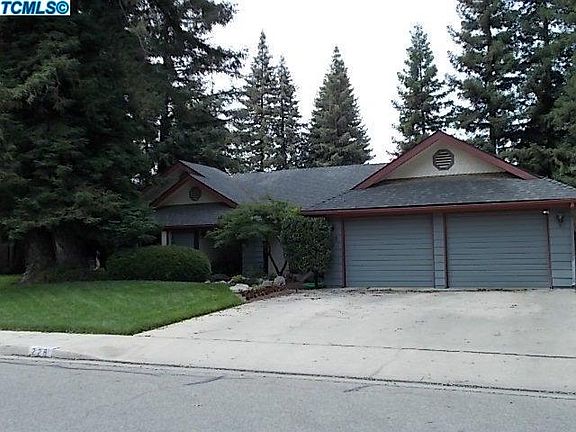 4th image of 228 E Dorothea Ct