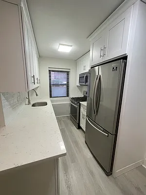 Sold by Royal House Realty, Inc. | media 10