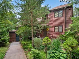 51 Meadowlark Ln, Woodridge, NY 12789