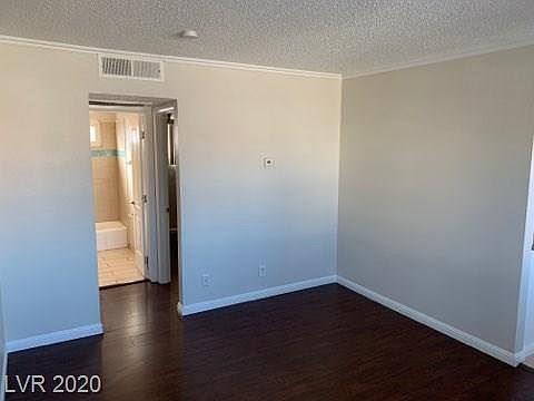 4th image of 1111 S Casino Center Blvd #5