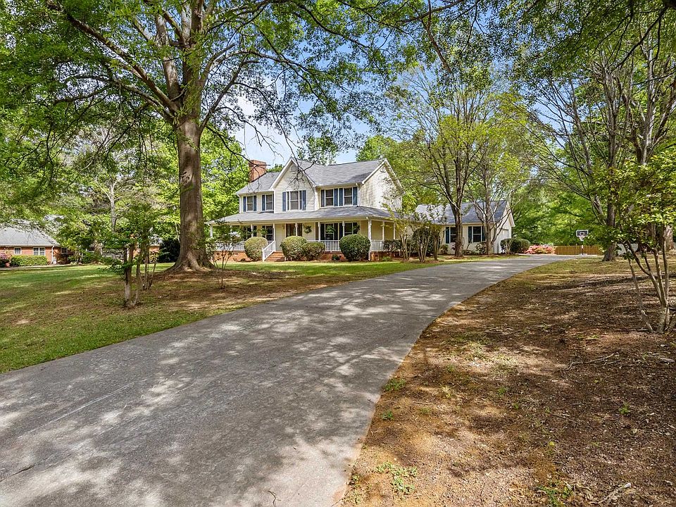 1st image of 105 Harvest Ln