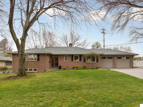 2660 Calvert St, Lincoln, NE 68502