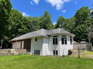 E9465 Landscape Ln, Fremont, WI 54940