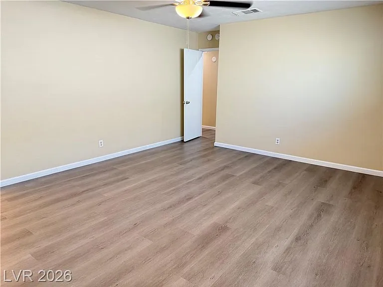 7916 Ducharme Ave — Photo 20