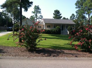 160 Rothbury Dr, Whispering Pines, NC 28327