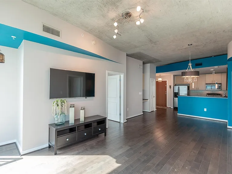 5925 Almeda Rd #11814 — Photo 9