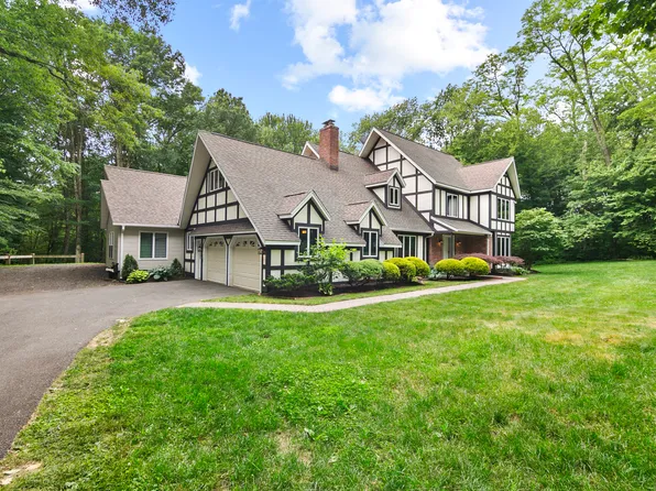 19R Salem Road, Prospect, CT 06712