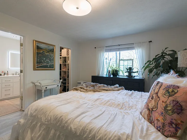 420 Sheringham Ct — Photo 7
