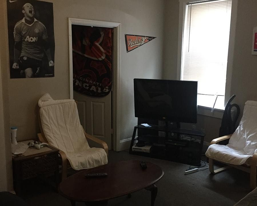 1st image of 2343 Stratford Ave #1