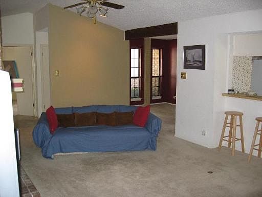 5th image of 4507 Green Acres Woods