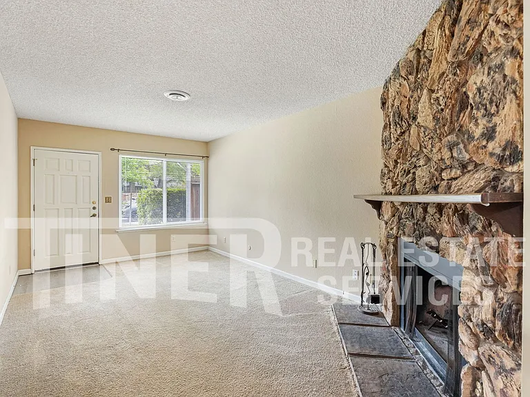 5012 Sunshine Ln — Photo 7
