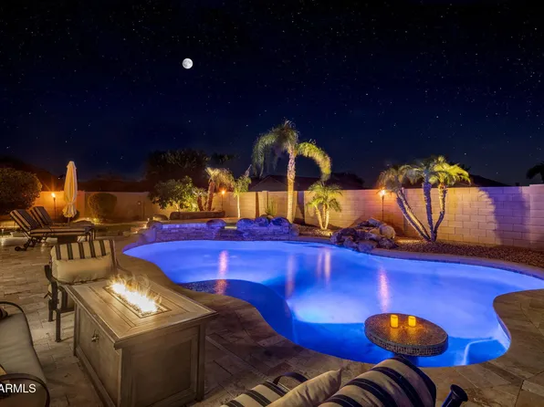 9053 E Hobart St, Mesa, AZ 85207