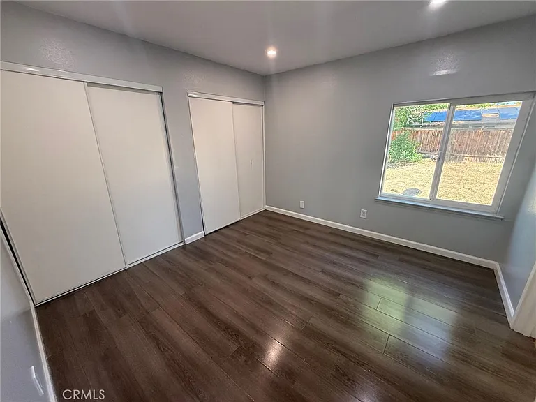 43051 Yew St — Photo 10