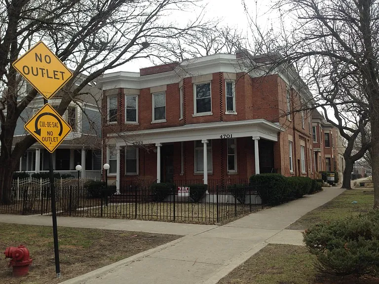 4703 N Winchester Ave #1R — Photo 4