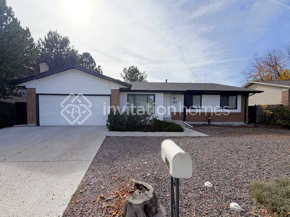 17258 E Greenwood Cir, Aurora, CO 80013