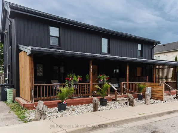 331 Erie St, Central Elgin, ON N5L 1E3