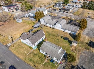 4870 Calvert Dr, Saint Leonard, MD 20685